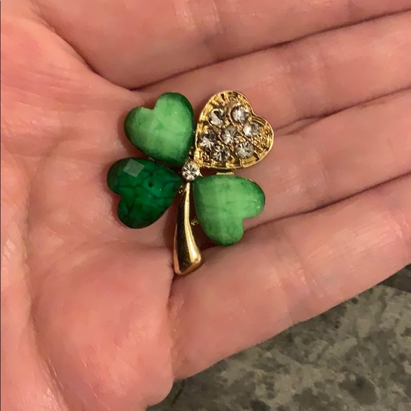 Shamrock brooch - Picture 7 of 7